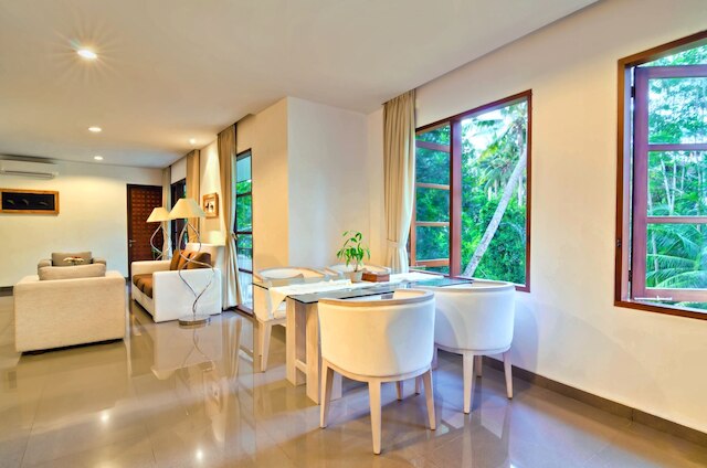 レバック リバー ホテル バイ EPS