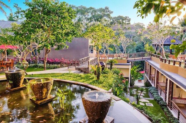 レバック リバー ホテル バイ EPS