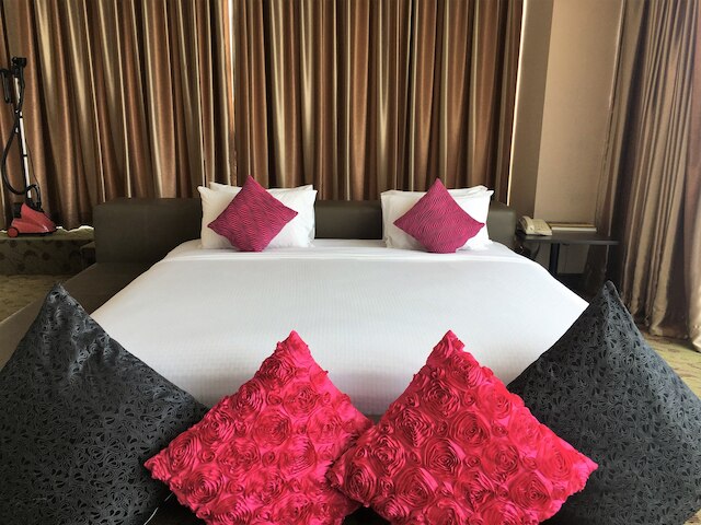 キンタ リバーフロント ホテル & スイーツ