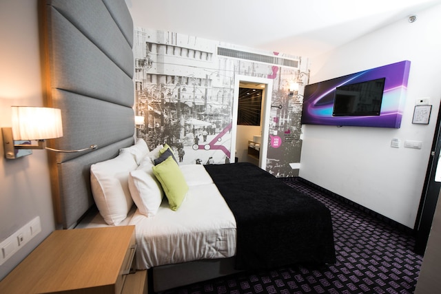 エーヤル ホテル