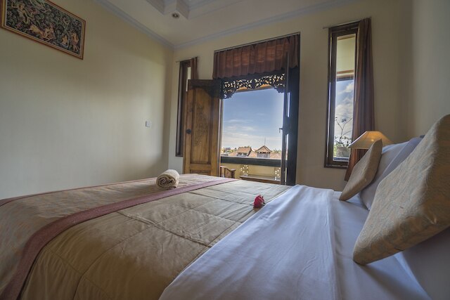 ウブド センサシ バンガローズ