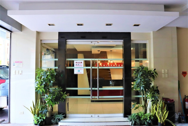 ザ スタジオ 18 レジデンス