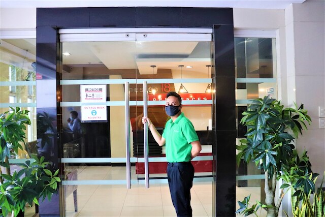 ザ スタジオ 18 レジデンス