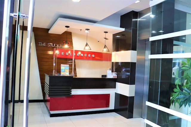 ザ スタジオ 18 レジデンス