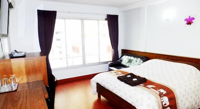 オーキッド イン