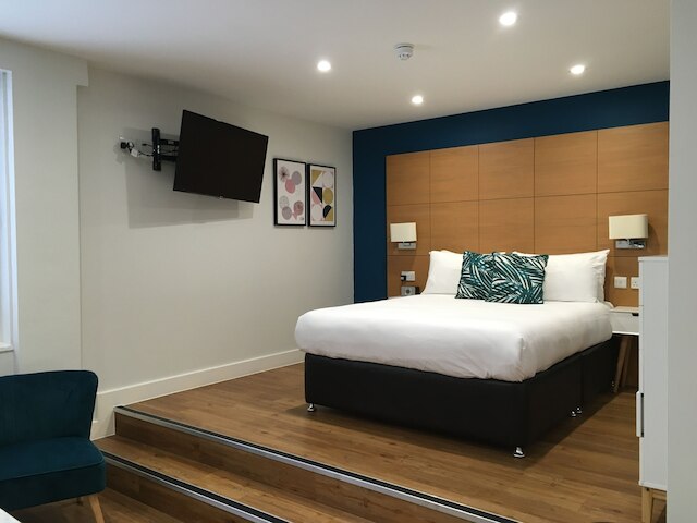 100 キングス ロード バイ ハウス オブ フィッシャー