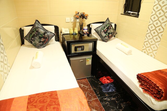 ユーロ ホステル