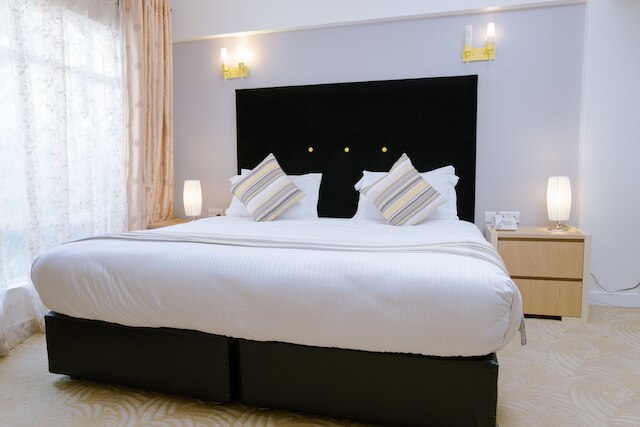 ウエスト ウッド ホテル