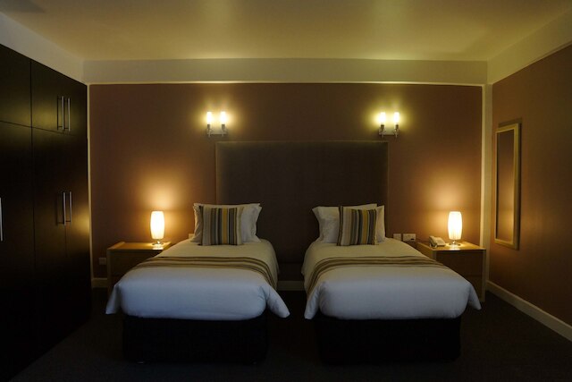 ウエスト ウッド ホテル