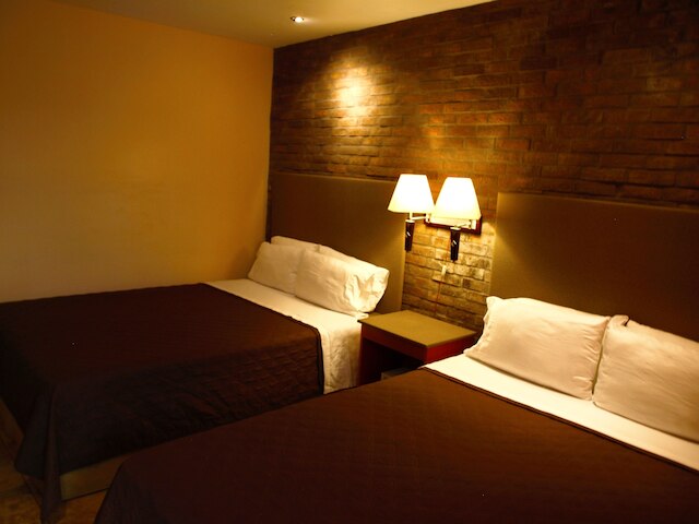 ザ パーム ハウス イン