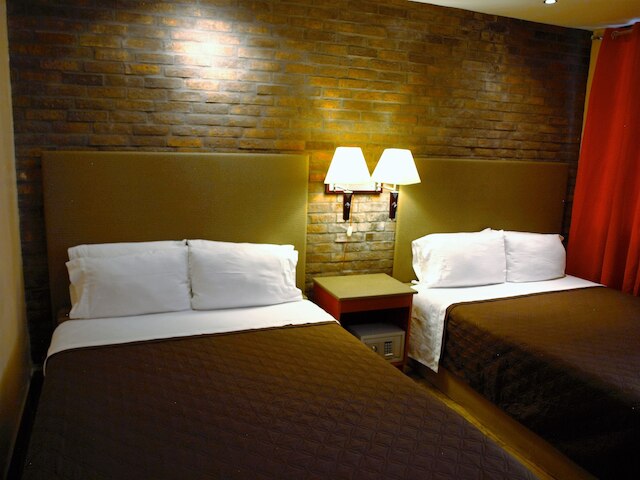 ザ パーム ハウス イン