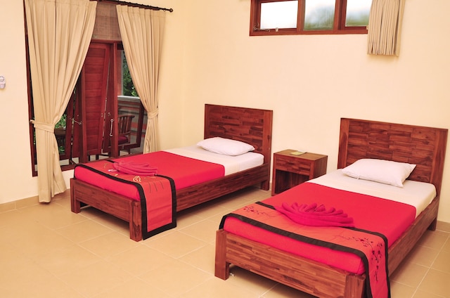 ニックズ ホームズテイ