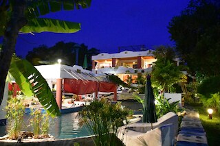 ミラベル リゾート & ミニ ゴルフ