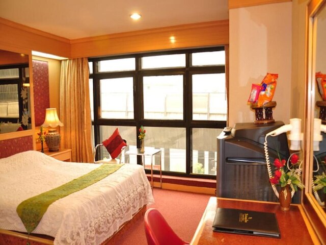 パークウェイ イン