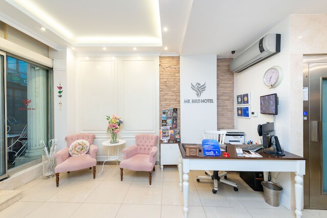 ミスター バード ホテル