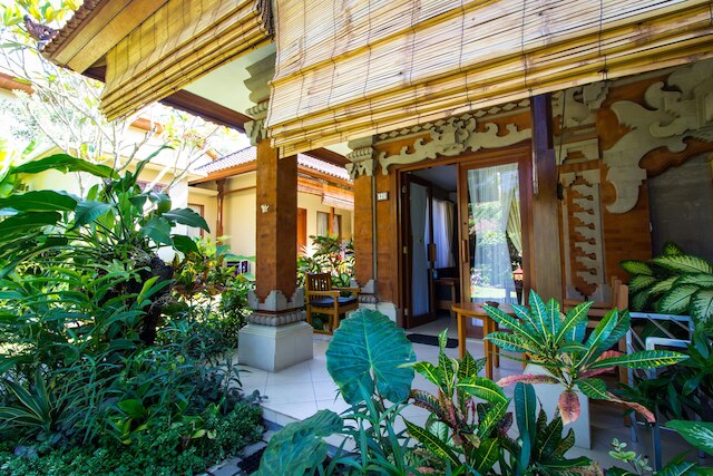 クタプリバンガローズ、ヴィラズ・アンド・リゾート