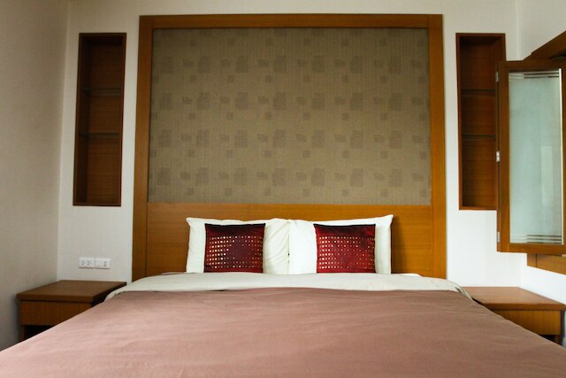 ユニコ スリナカリン レジデンス