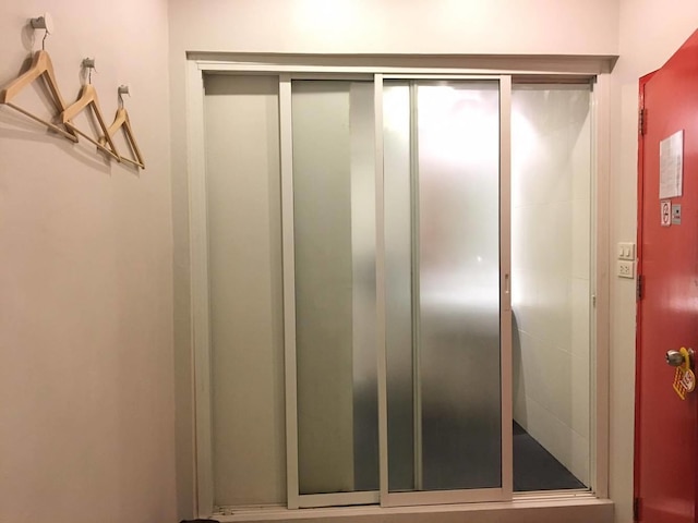 ジェリービーン イジ ホステル サトーン