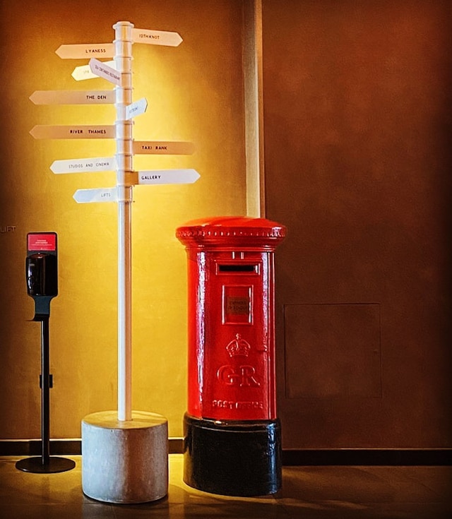 シー コンテナーズ ロンドン