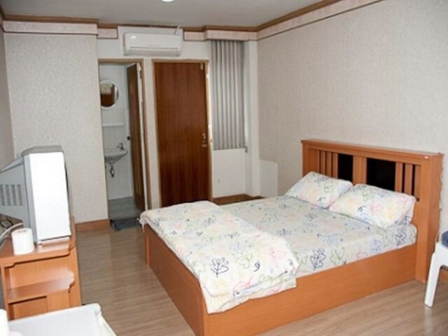 ロータス コンド ダウンタウン