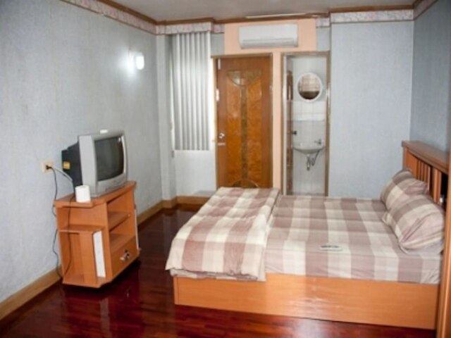 ロータス コンド ダウンタウン