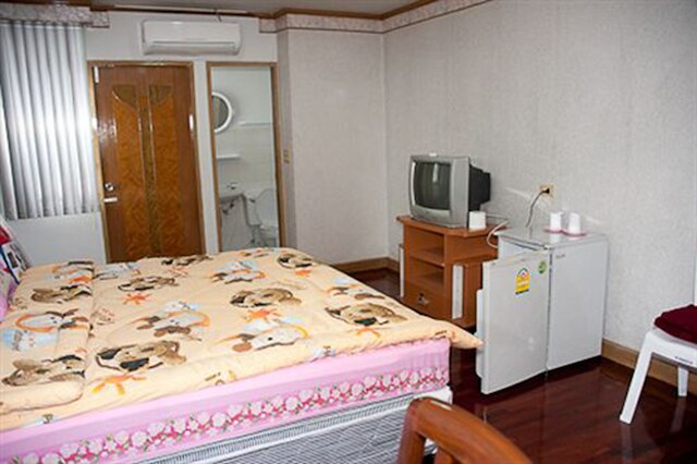 ロータス コンド ダウンタウン