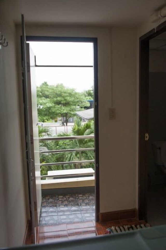 SB アパートメント