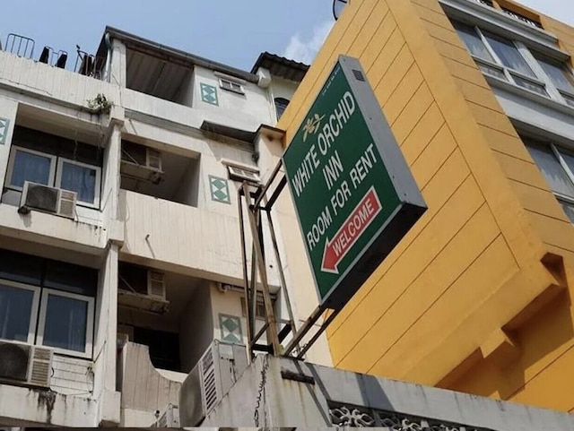 ホワイト オーキッド イン