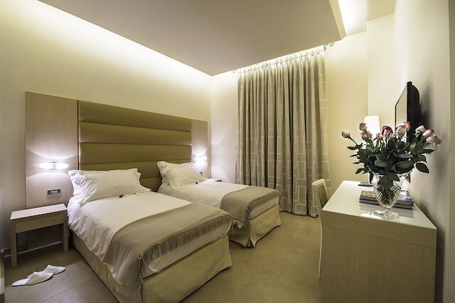 オーガスタナ ハウス