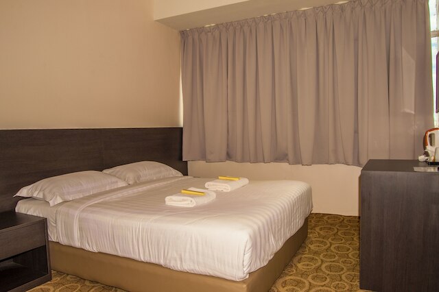 ラッキー 11 ホテル