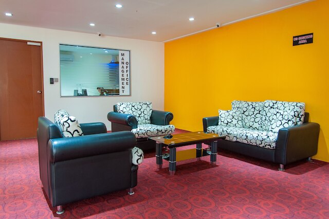 ラッキー 11 ホテル