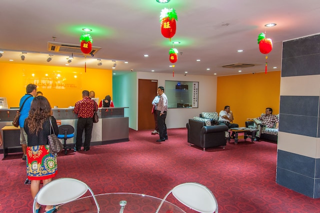 ラッキー 11 ホテル