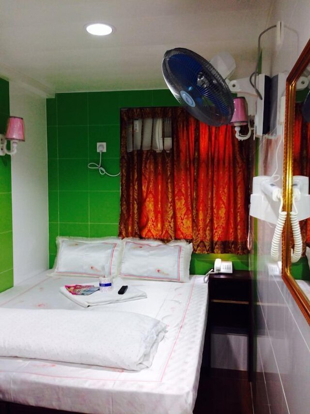 ニュー ロンドン ホステル