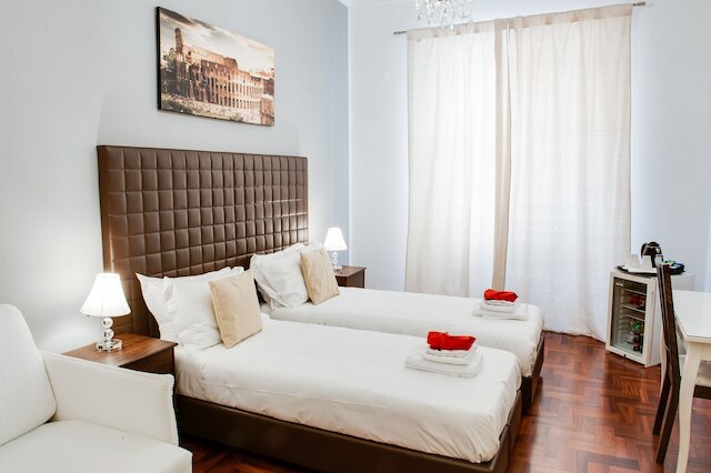 LH ロイヤル スイーツ