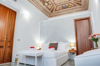 LH ロイヤル スイーツ