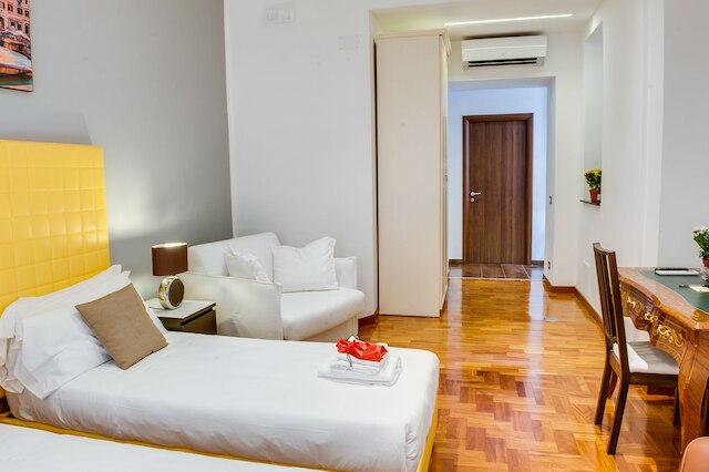 LH ロイヤル スイーツ