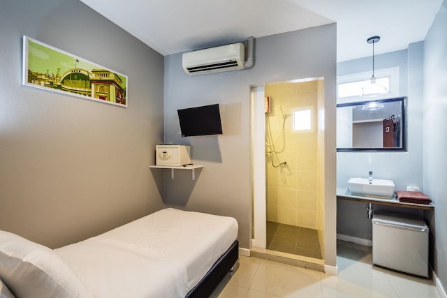 At Hua Lamphong Hotel - Hostel (アット ファ ランポン ホテル - ホステル)