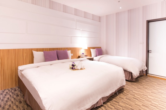 ムジーク ホテル - シーメンディン シーニン (儷夏商旅 - 西門町西寧館)