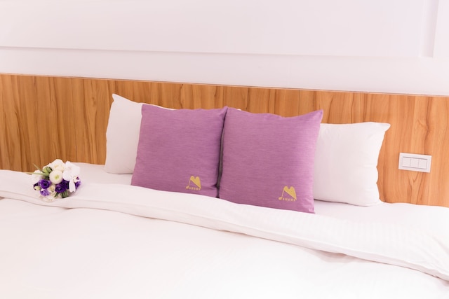 ムジーク ホテル - シーメンディン シーニン (儷夏商旅 - 西門町西寧館)