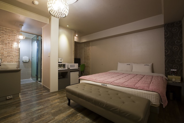 マックス モーテル