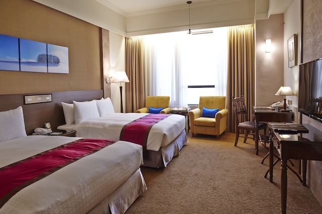 ロイヤル 嘉義 ホテル (嘉義皇品國際酒店)