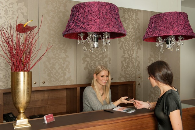 ペルチー パライス ホテル