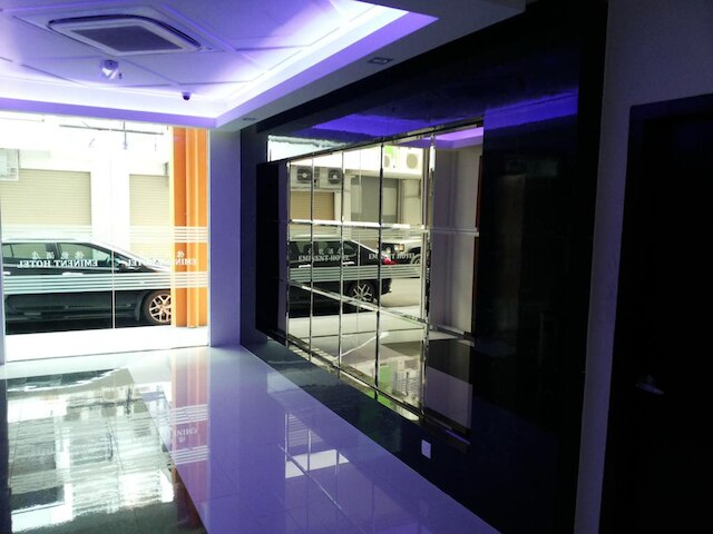 エミネント ホテル