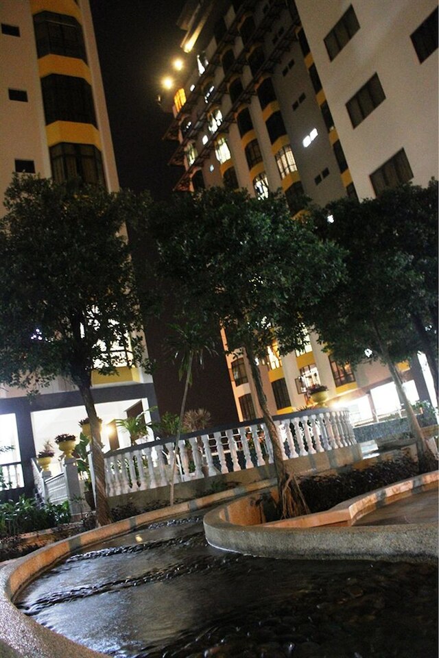 コースタル パーク アパートメンツ