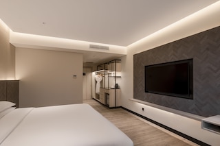 オーキッドホテル