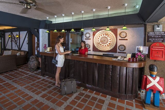 ステイブル ロッジ