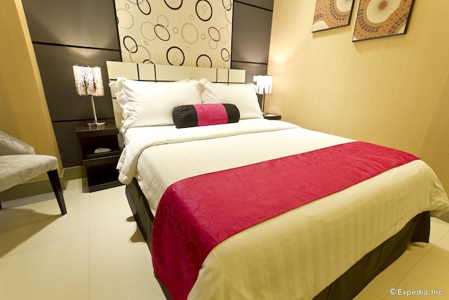 エロイーザ ロイヤル スイーツ