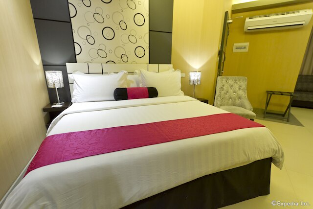 エロイーザ ロイヤル スイーツ