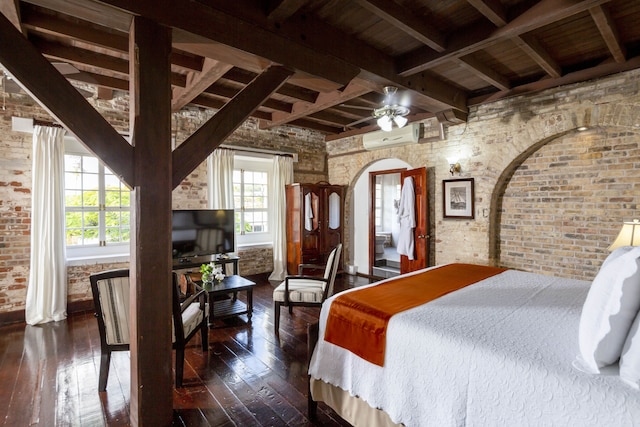 コッパー・アンド・ランバー・ストア・ホテル