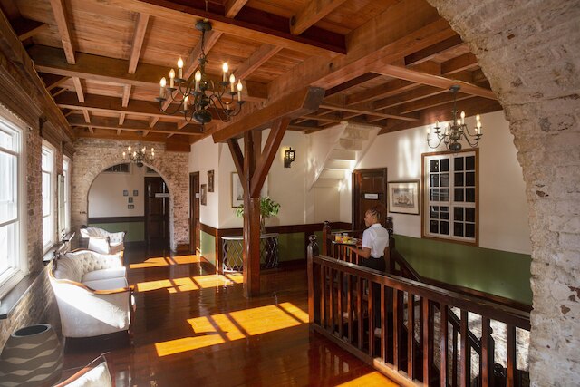 コッパー・アンド・ランバー・ストア・ホテル